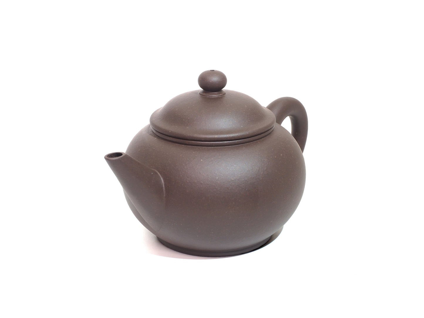 16 Cup Shui Ping Teapot angled front-left perspective – showing spout, lid, and body detail