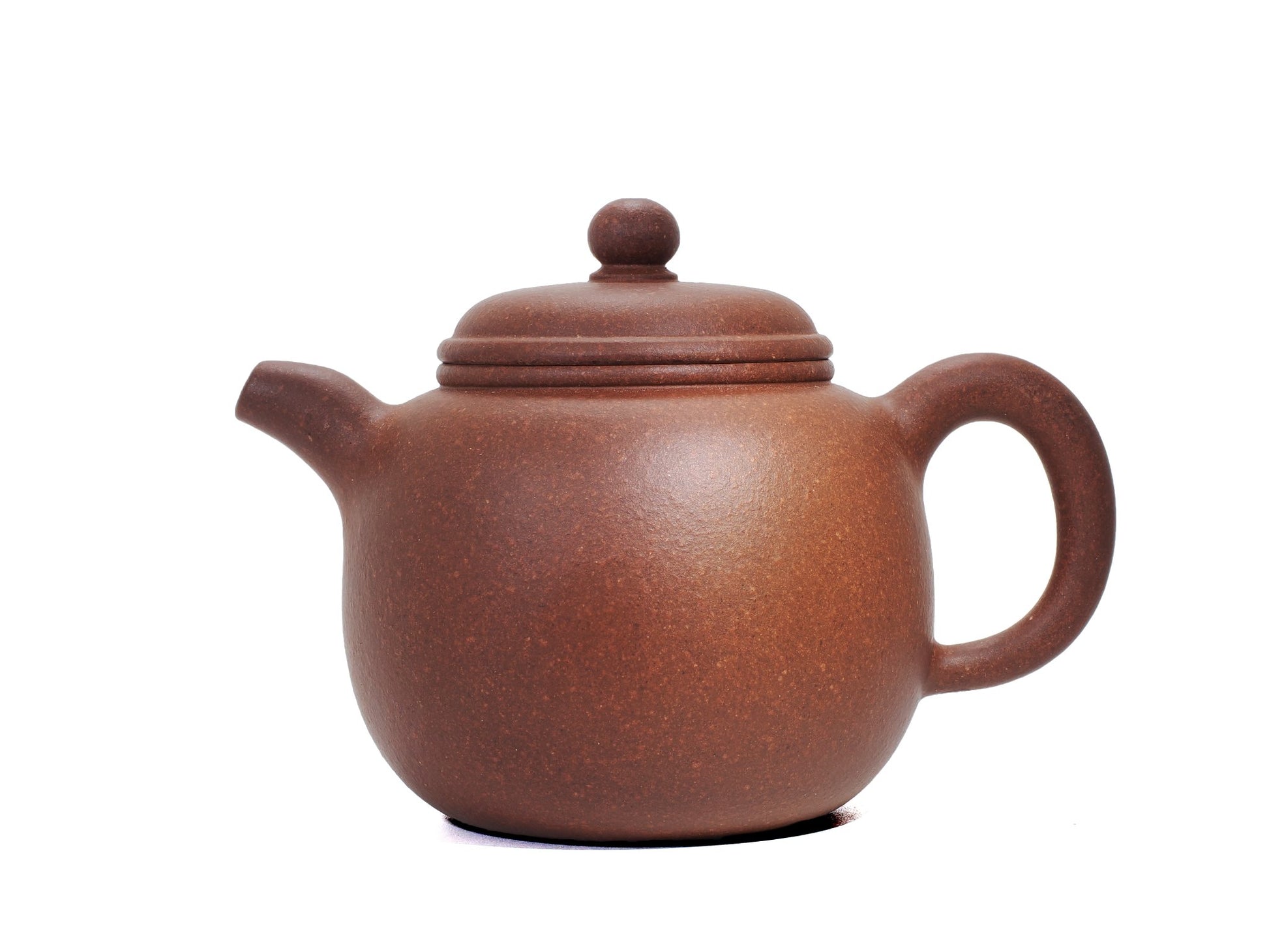Left side profile of Cha Zhi Ji 匏尊壶 Yixing teapot, 225ml, silver grade Zisha clay