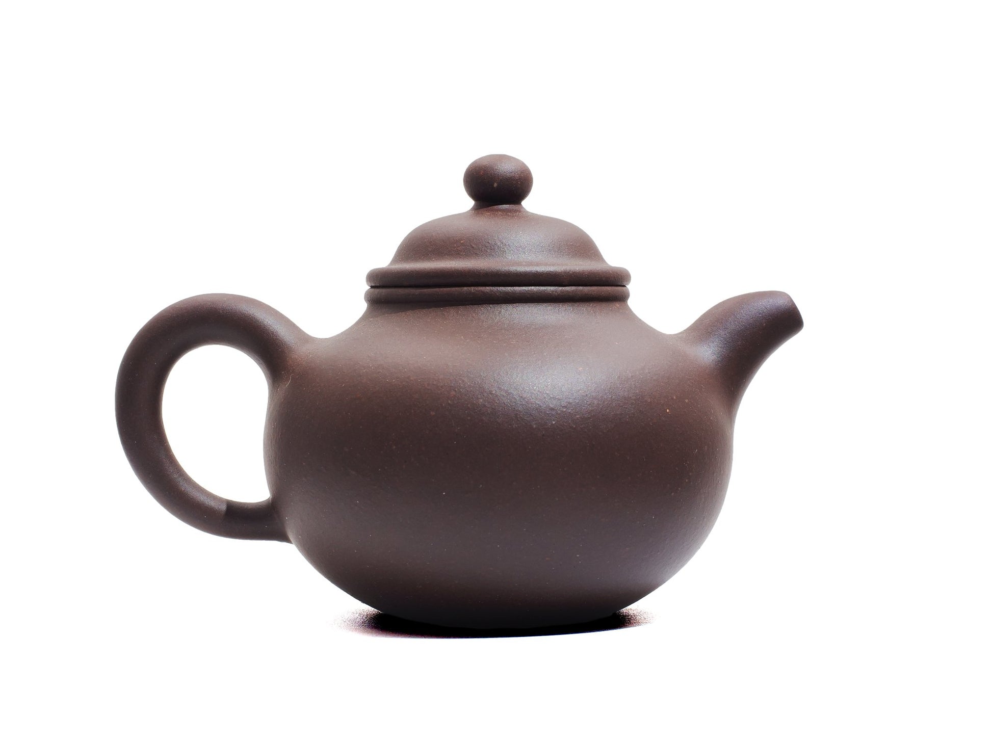 Right side view of Da Heng Duo Qiu Yixing teapot, 150ml Bronze-grade